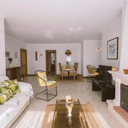 84 - Mar Salgado 아파트